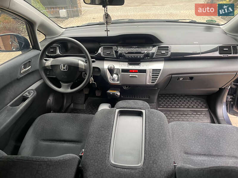 Микровэн Honda FR-V 2006 в Луцке