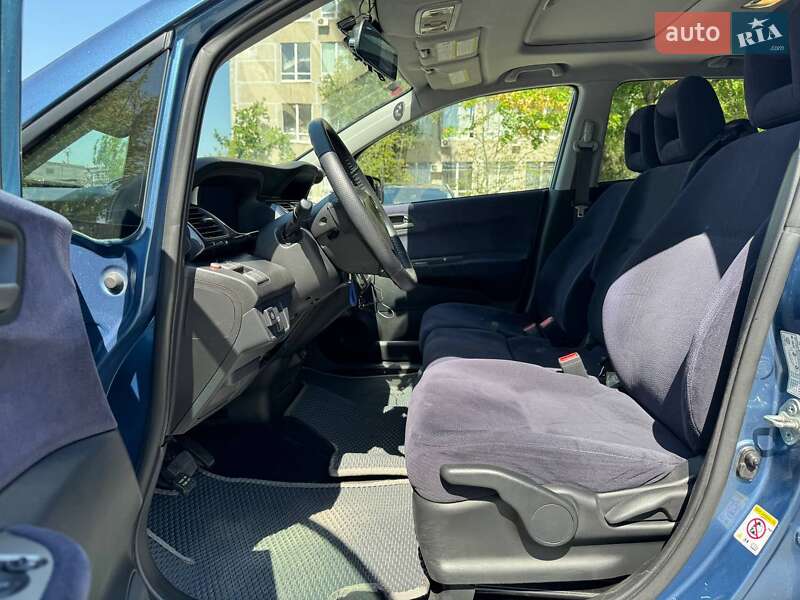 Мікровен Honda FR-V 2008 в Дніпрі