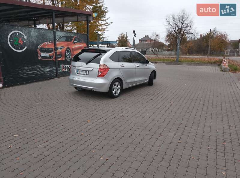 Микровэн Honda FR-V 2008 в Коростене