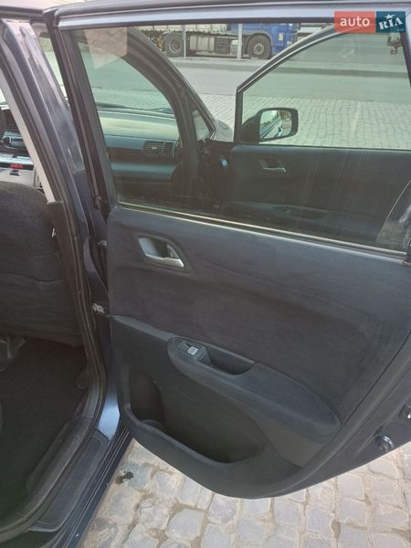 Микровэн Honda FR-V 2006 в Каменец-Подольском