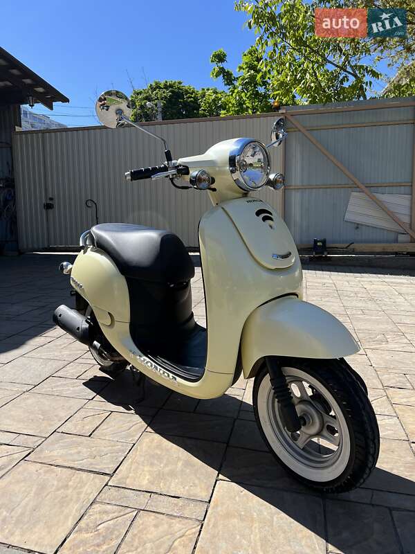 Скутер ретро Honda Giorno AF-24 2016 в Одесі