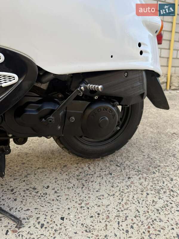 Мопеды Honda Giorno AF-24 1995 в Одессе фото 3 Мопеды Honda Giorno AF-24 1995 в Одессе