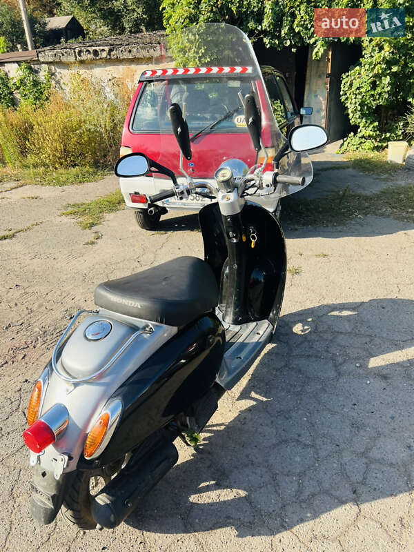 Скутер Honda Giorno Crea AF-54 2000 в Кривом Роге