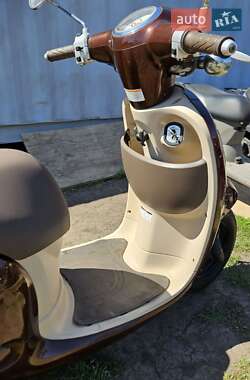 Скутер Honda Giorno Crea AF-54 2001 в 
