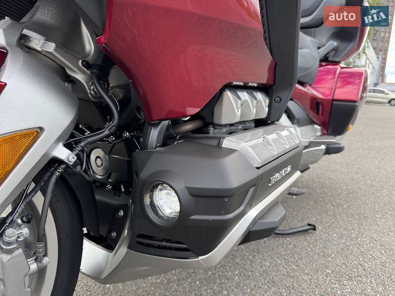 Мотоцикл Туризм Honda GL 1800 Gold Wing Tour 2024 в Киеве фото 3 Мотоцикл Туризм Honda GL 1800 Gold Wing Tour 2024 в Киеве