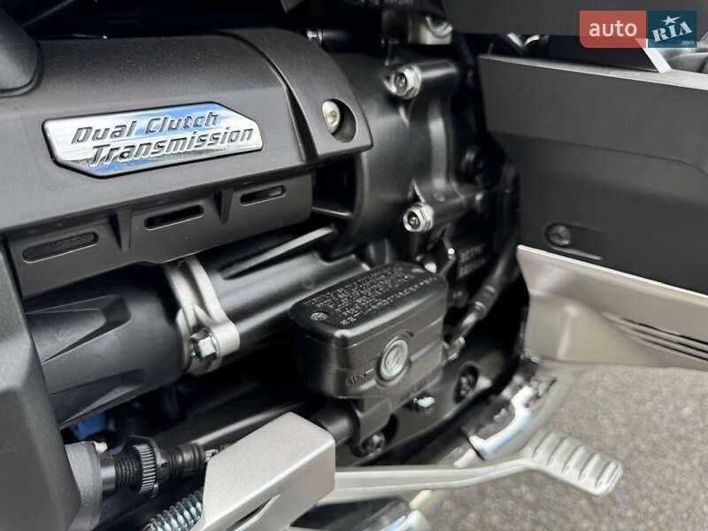 Мотоцикл Туризм Honda GL 1800 Gold Wing Tour 2024 в Киеве фото 10 Мотоцикл Туризм Honda GL 1800 Gold Wing Tour 2024 в Киеве