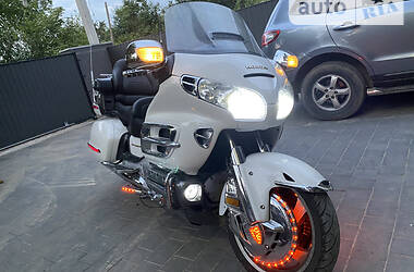 Мотоцикл Круизер Honda GL 1800 Gold Wing 2004 в 
