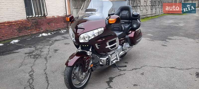 Мотоцикл Туризм Honda GL 1800 Gold Wing 2006 в Днепре