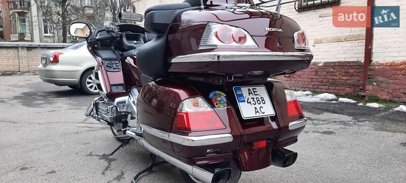 Мотоцикл Туризм Honda GL 1800 Gold Wing 2006 в Днепре