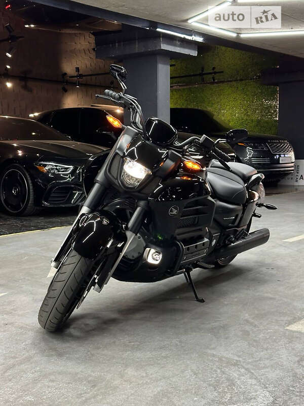 Мотоцикл Круизер Honda GL 1800 Gold Wing 2014 в Одессе