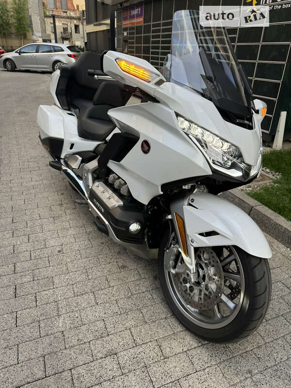 Мотоцикл Круизер Honda GL 1800 Gold Wing 2018 в Днепре