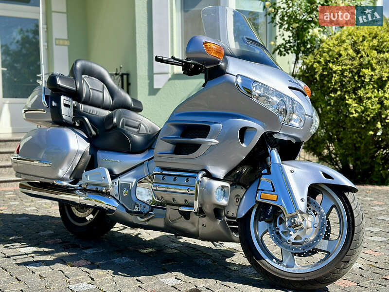 Мотоцикл Круізер Honda GL 1800 Gold Wing 2009 в Виноградові