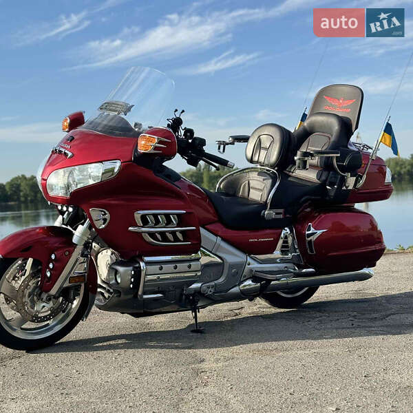 Мотоцикл Туризм Honda GL 1800 Gold Wing 2008 в Днепре