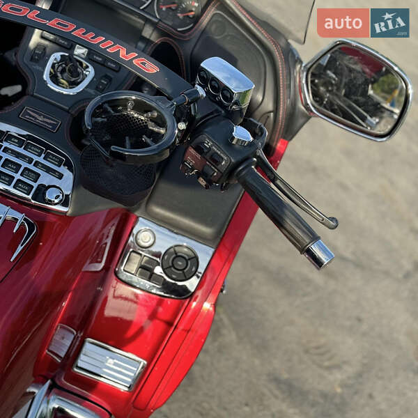 Мотоцикл Туризм Honda GL 1800 Gold Wing 2008 в Днепре