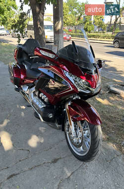Мотоцикл Круизер Honda GL 1800 Gold Wing 2019 в 