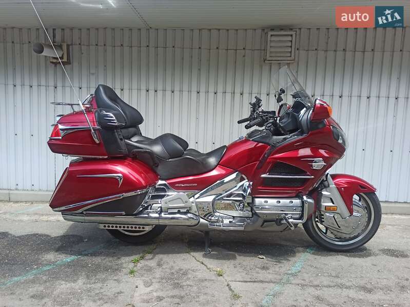 Мотоцикл Туризм Honda GL 1800 Gold Wing 2013 в Одесі