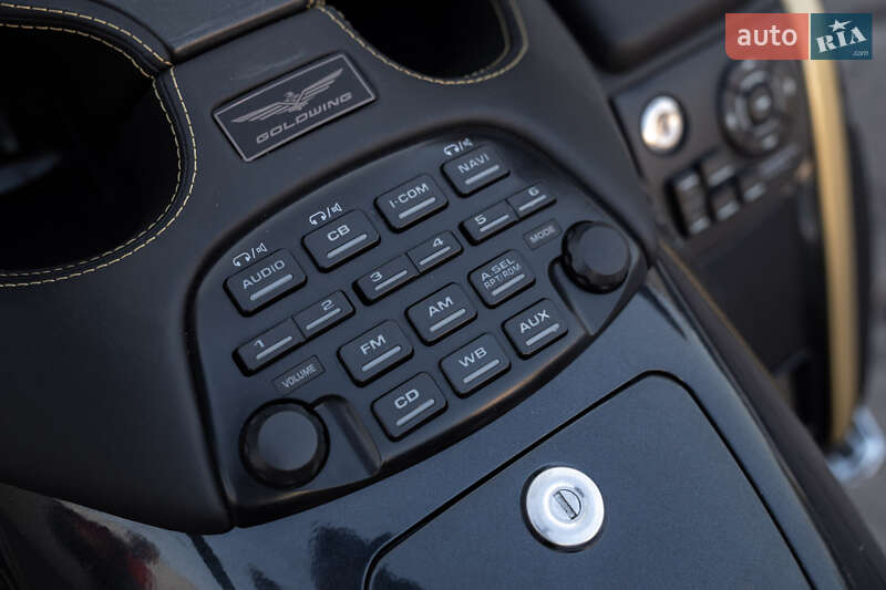 Трайк Honda GL 1800 Gold Wing 2008 в Киеве фото 13 Трайк Honda GL 1800 Gold Wing 2008 в Киеве