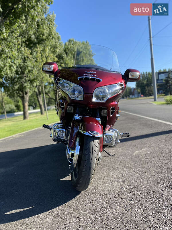 Мотоцикл Туризм Honda GL 1800 Gold Wing 2005 в Днепре