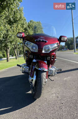 Мотоцикл Туризм Honda GL 1800 Gold Wing 2005 в 