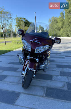 Мотоцикл Туризм Honda GL 1800 Gold Wing 2005 в 