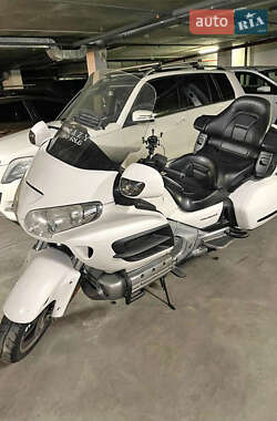 Мотоцикл Круизер Honda GL 1800 Gold Wing 2006 в Киеве