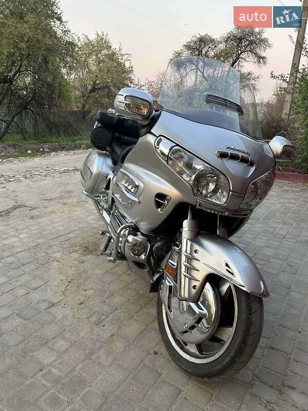 Honda GL 1800 Gold Wing