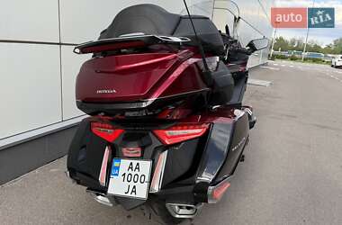 Мотоцикл Туризм Honda GL 1800 Gold Wing 2019 в 