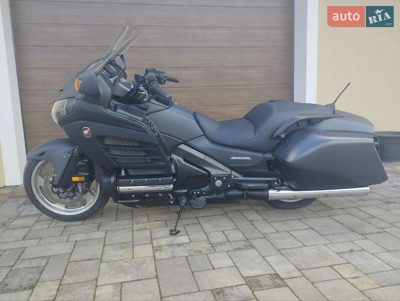 Мотоцикл Туризм Honda GL 1800 Gold Wing 2016 в Львові