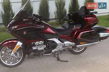 Мотоцикл Спорт-туризм Honda GL 1800 Gold Wing 2018 в 