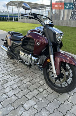Мотоцикл Круизер Honda GL 1800 Gold Wing 2014 в Городке