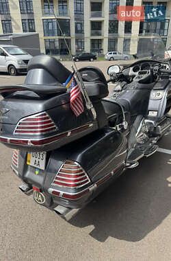 Мотоцикл Круизер Honda GL 1800 Gold Wing 2005 в 