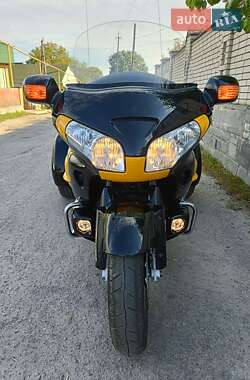 Трайк Honda GL 1800 Gold Wing 2006 в 