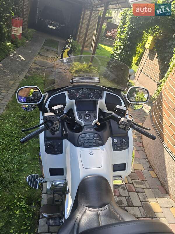 Мотоцикл Круизер Honda GL 1800 Gold Wing 2007 в Киеве фото 10 Мотоцикл Круизер Honda GL 1800 Gold Wing 2007 в Киеве