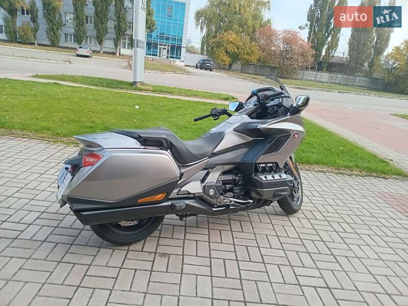 Мотоцикл Туризм Honda GL 1800 Gold Wing 2020 в Киеве фото 22 Мотоцикл Туризм Honda GL 1800 Gold Wing 2020 в Киеве