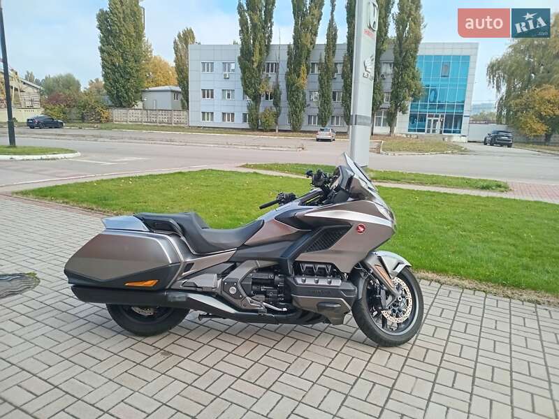 Мотоцикл Туризм Honda GL 1800 Gold Wing 2020 в Киеве фото 28 Мотоцикл Туризм Honda GL 1800 Gold Wing 2020 в Киеве