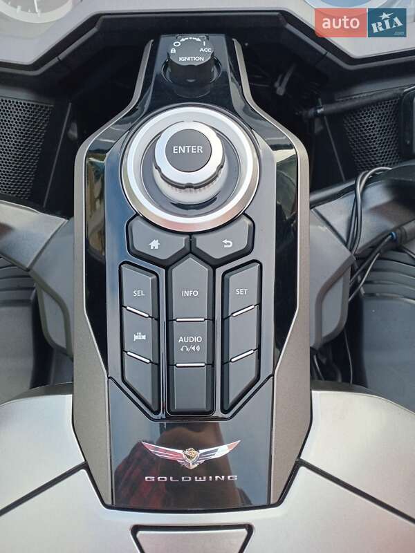 Мотоцикл Туризм Honda GL 1800 Gold Wing 2020 в Киеве фото 34 Мотоцикл Туризм Honda GL 1800 Gold Wing 2020 в Киеве