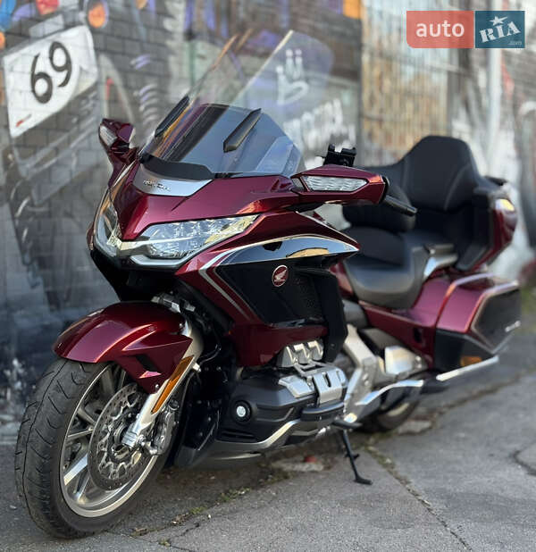 Мотоцикл Туризм Honda GL 1800 Gold Wing 2018 в Киеве фото 4 Мотоцикл Туризм Honda GL 1800 Gold Wing 2018 в Киеве
