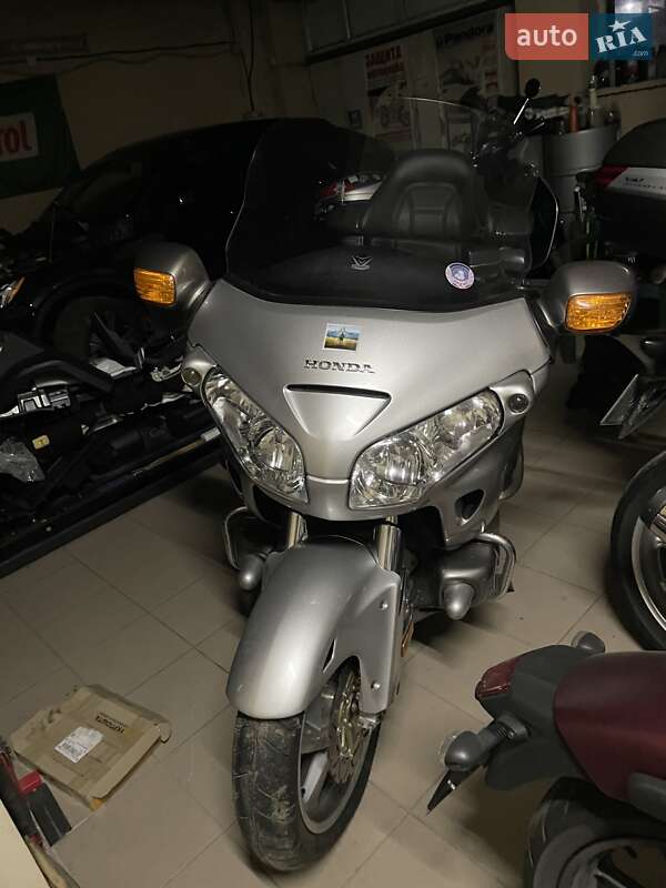 Honda GL 1800 Gold Wing 2007 Honda GL 1800 Gold Wing 2007