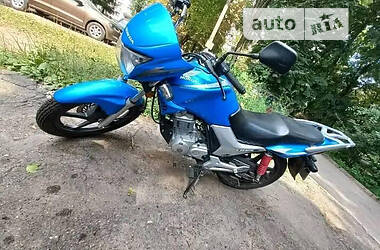 Мотоцикл Спорт-туризм Honda GLH 125 2013 в Апостолово