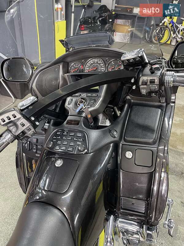Мотоцикл Туризм Honda Gold Wing F6B 2010 в Львове