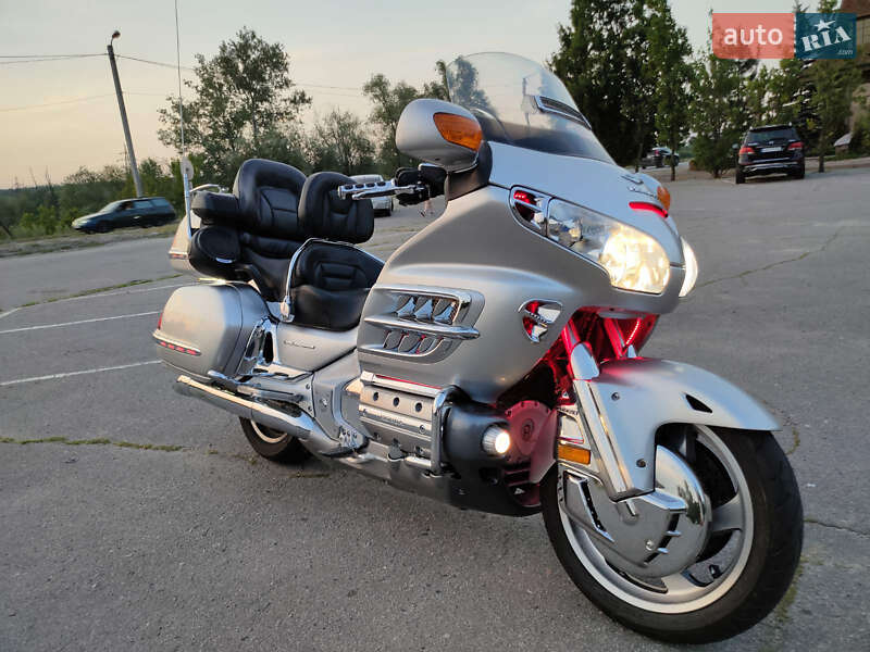 Мотоцикл Круизер Honda Gold Wing GL 1800 2005 в Харькове