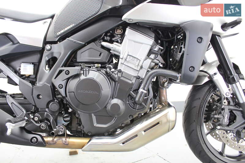 Кафе рейсер Honda Hawk 11 2023 в Гнивани