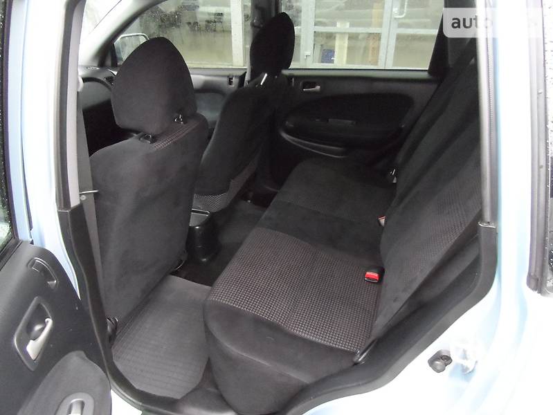 Внедорожник / Кроссовер Honda HR-V 2005 в Днепре фото 11 Внедорожник / Кроссовер Honda HR-V 2005 в Днепре