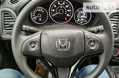 Позашляховик / Кросовер Honda HR-V 2017 в 