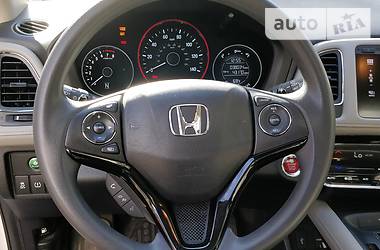 Внедорожник / Кроссовер Honda HR-V 2015 в Киеве