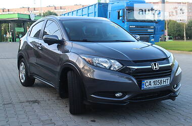 Внедорожник / Кроссовер Honda HR-V 2015 в Черкассах