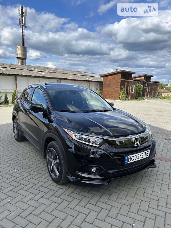 Позашляховик / Кросовер Honda HR-V 2022 в Львові