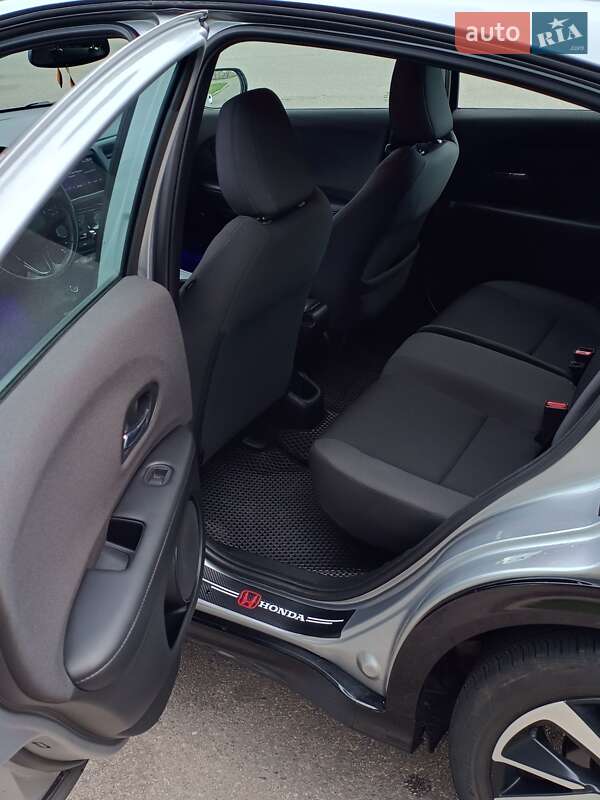 Позашляховик / Кросовер Honda HR-V 2019 в Харкові