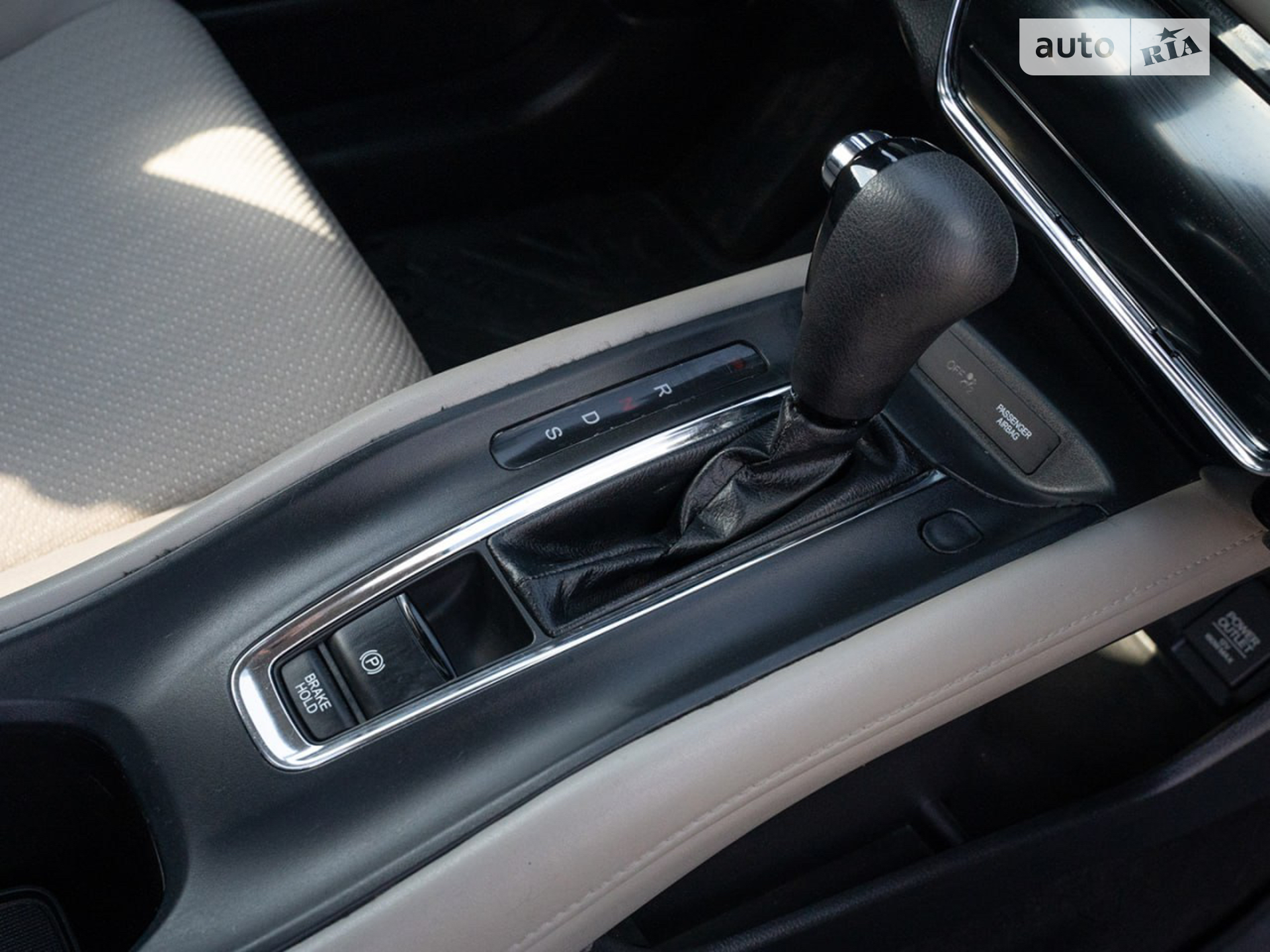 2016 Honda HR-V - мініатюра 15