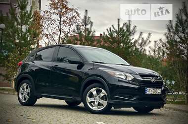 Внедорожник / Кроссовер Honda HR-V 2015 в Ивано-Франковске